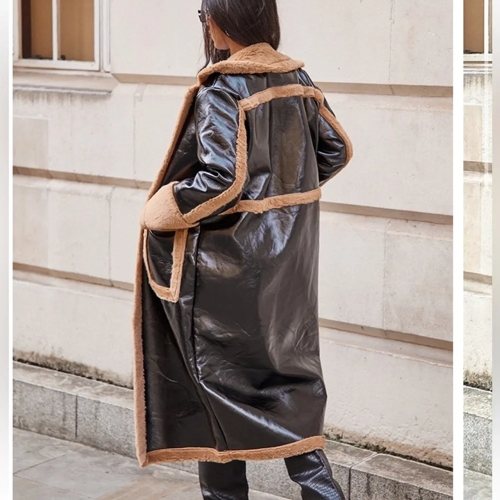 Pretty Little Thing Black Vinyl Maxi Contrast Faux Fur Coat - Picture 2 of 4